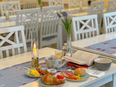 Bokfrukost på Skärgårdshotellet i Nynäshamn